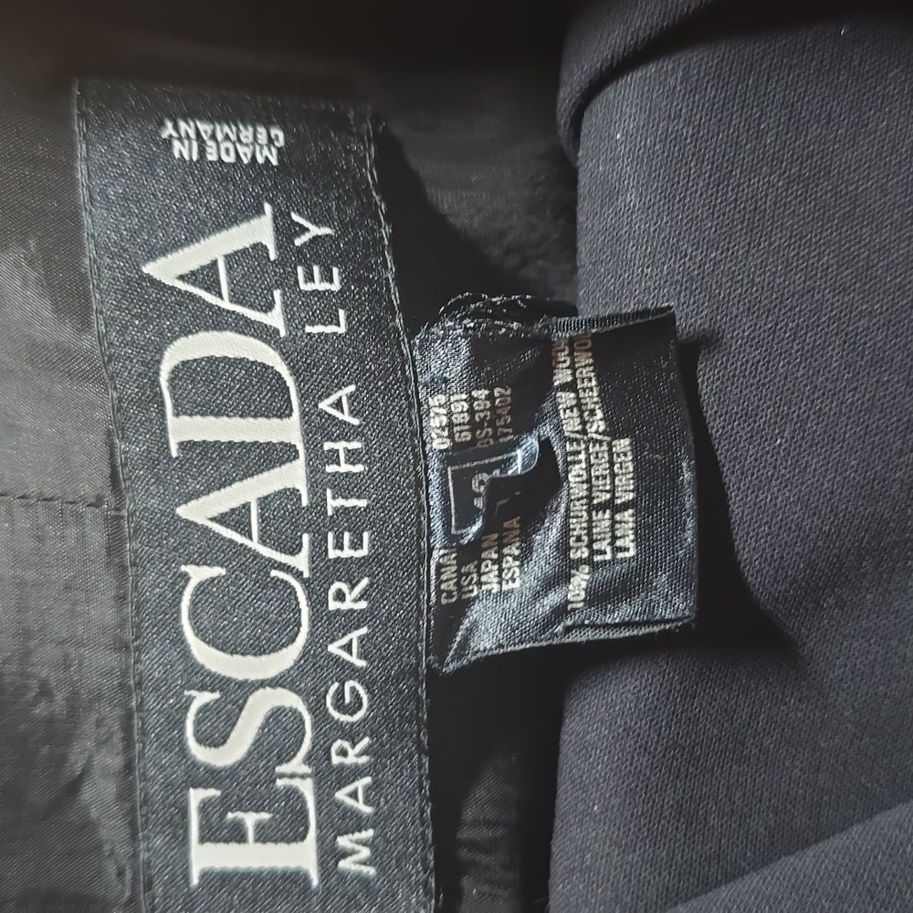 Escada Vintage Women's Navy Jacket And Pants Set - Picture 3 of 4